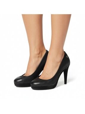 Chanel Black Nubuck Leather Cap Toe Pumps 37C
